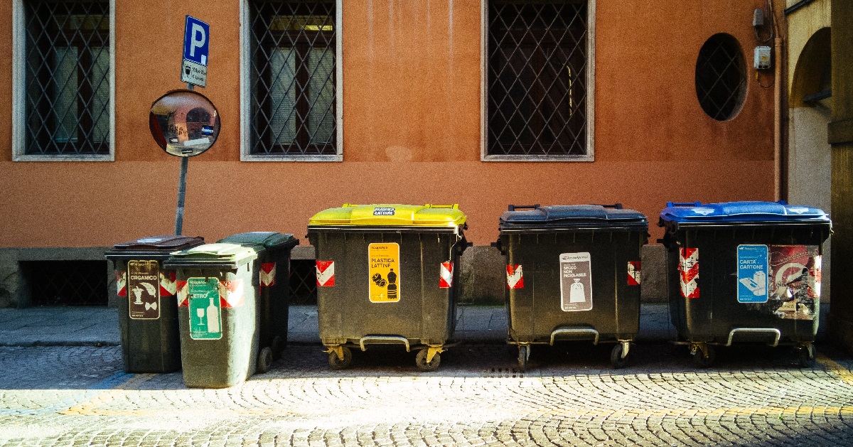 RACCOLTA DIFFERENZIATA IN AREA MONUMENTALE E CENTR